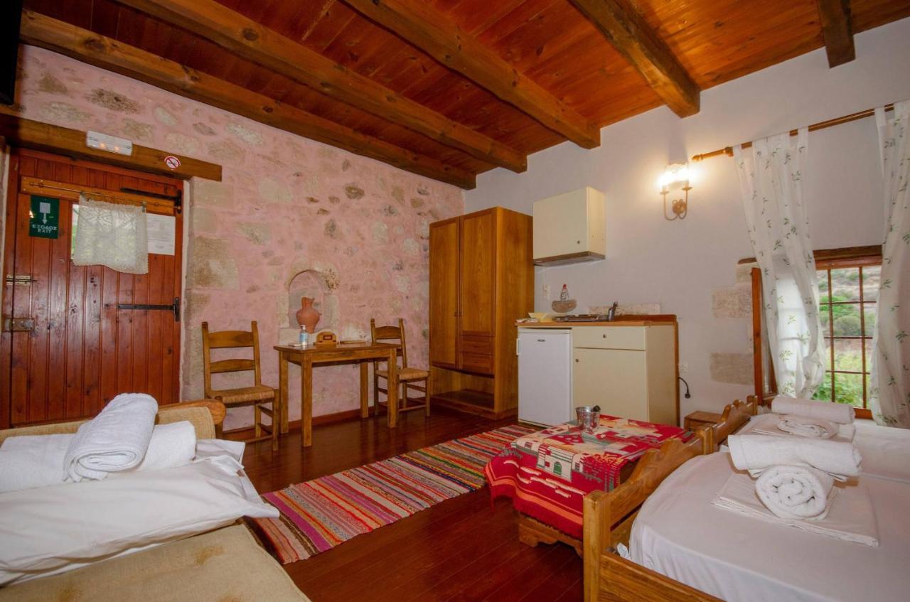 Stamatogiannis Traditional Apartments Kalivianí Esterno foto