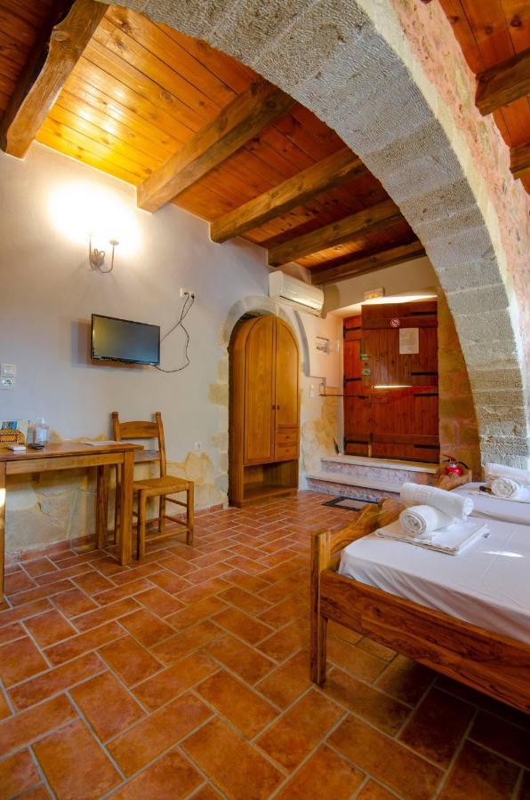 Stamatogiannis Traditional Apartments Kalivianí Esterno foto