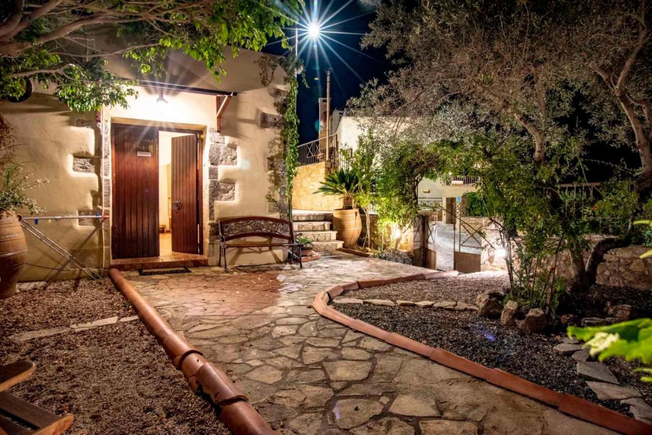 Stamatogiannis Traditional Apartments Kalivianí Esterno foto